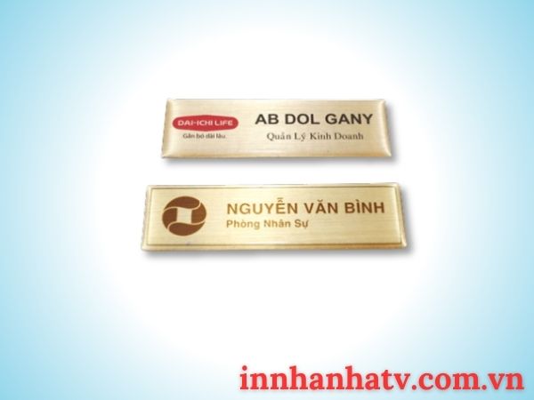 bảng tên đồng bạc inox xước