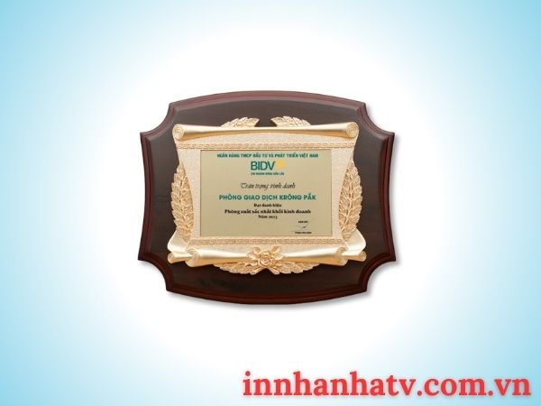 bảng vinh danh khung Poly